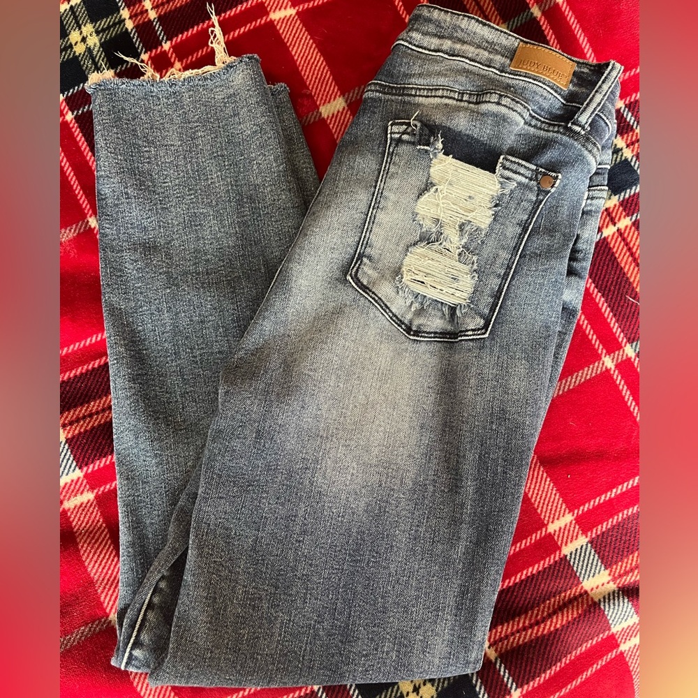 Judy Blue - size 15/32 relaxed fit jeans